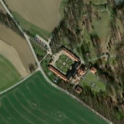 Satellite imagery of Jemniště [Postupice-Jemniště] castle t., CZ