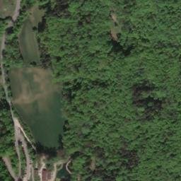 Satellite imagery of Schloss Hundshaupten, DE