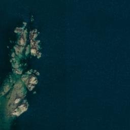 Satellite imagery of Les Herbeuses, FR