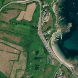 Satellite imagery of Les Herbeuses, FR