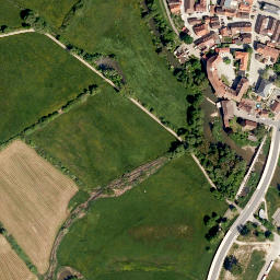 Satellite imagery of Schloss Höchstadt, DE