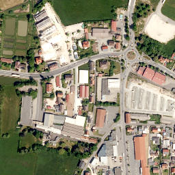 Satellite imagery of Schloss Höchstadt, DE