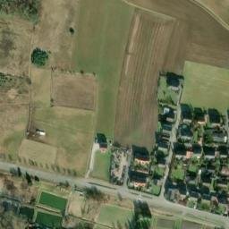 Satellite imagery of Schloss Heroldsbach, DE