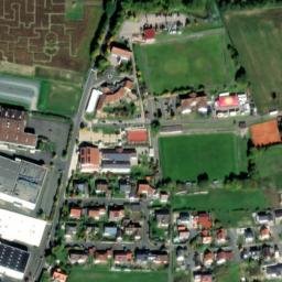 Satellite imagery of Schloss Vestenbergsgreuth, DE