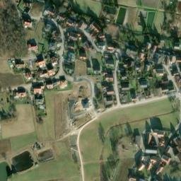 Satellite imagery of Schloss Heroldsbach, DE