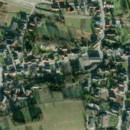 Satellite imagery of Schloss Heroldsbach, DE
