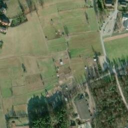 Satellite imagery of Schloss Heroldsbach, DE