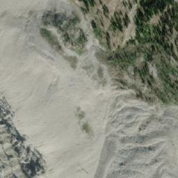 Satellite imagery of Phillipps Peak, CA