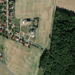 Satellite imagery of Za lesem [Nezbavětice], CZ