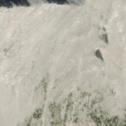 Satellite imagery of Phillipps Peak, CA