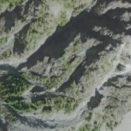 Satellite imagery of The Behinde, CA