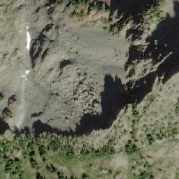 Satellite imagery of Castlecrag Mountain, CA