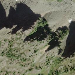 Satellite imagery of Castlecrag Mountain, CA