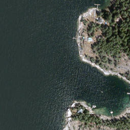 Satellite imagery of Mermaid Point, CA