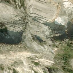 Satellite imagery of Steinbok Peak, CA