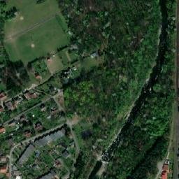 Satellite imagery of Stavebniny [Baška] former brick yard chimney, CZ