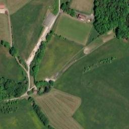 Satellite imagery of Schloss Ermreuth, DE