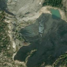 Satellite imagery of Gamuza Peak, CA