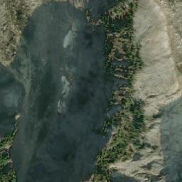 Satellite imagery of Gamuza Peak, CA