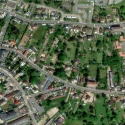 Satellite imagery of Abbaye Notre-Dame de Breteuil, FR