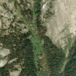 Satellite imagery of Gamuza Peak, CA