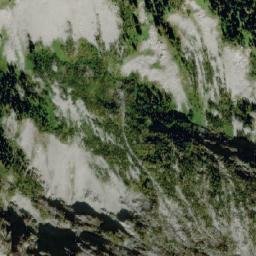 Satellite imagery of Mount Cochrane, CA