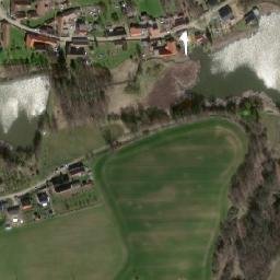 Satellite imagery of [Jankov-Odlochovice] castle, CZ