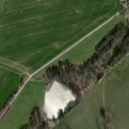 Satellite imagery of [Jankov-Odlochovice] castle, CZ