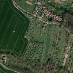 Satellite imagery of Kalvárie [Jaroměřice] GSM, CZ