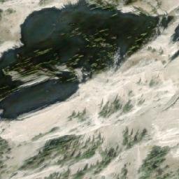 Satellite imagery of Mount Klauer, CA