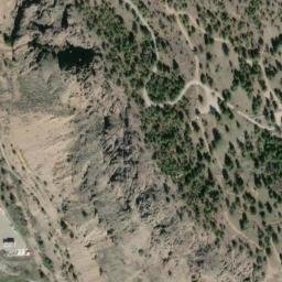 Satellite imagery of Giants Head, CA