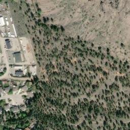 Satellite imagery of Giants Head, CA