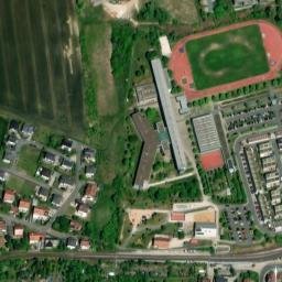 Satellite imagery of Weinberg, DE