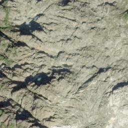Satellite imagery of Splendor Mountain, CA