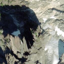 Satellite imagery of Splendor Mountain, CA