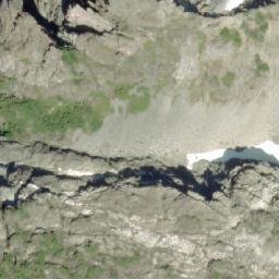 Satellite imagery of Splendor Mountain, CA