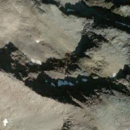Satellite imagery of Snowcrest Mountain, CA