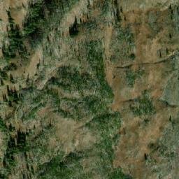 Satellite imagery of Hillcrest Mountain, CA