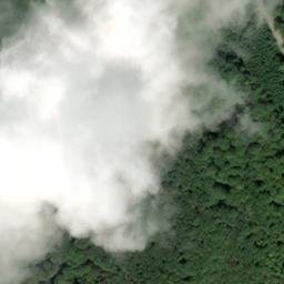 Satellite imagery of Momberg, DE