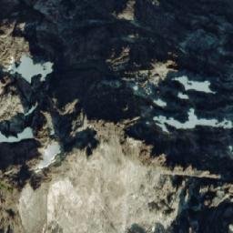 Satellite imagery of Mount Judge Howay, CA