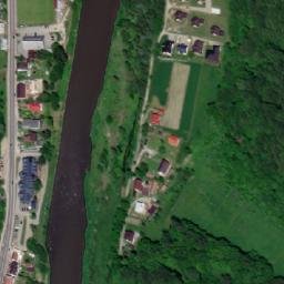 Satellite imagery of Rytro, PL
