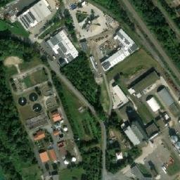 Satellite imagery of Municipal laundry and dry cleaning [Valašské Meziříčí-Krásno] factory chimney, CZ