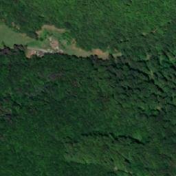 Satellite imagery of Rytro, PL