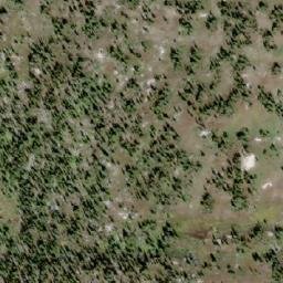 Satellite imagery of Bentz Peak, CA