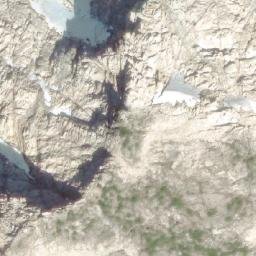 Satellite imagery of Mount Tom Taylor, CA