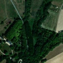 Satellite imagery of Château de Saint-Remy-en-l'Eau, FR