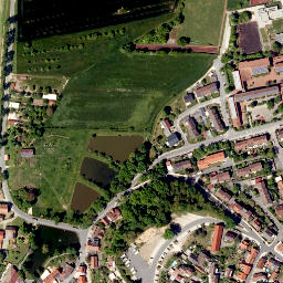 Satellite imagery of Cadolzburg, DE