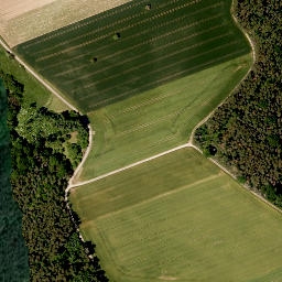 Satellite imagery of Kolmberg, DE