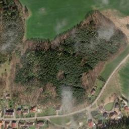 Satellite imagery of [Bezdědovice - Paštiky] church t., CZ