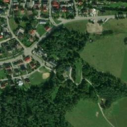 Satellite imagery of Czorsztyn - Zamek obronny XIVw., PL